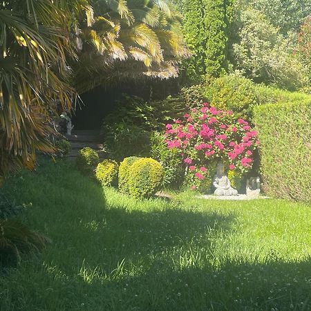 Casa Romantica En Hendaya Villa Bagian luar foto